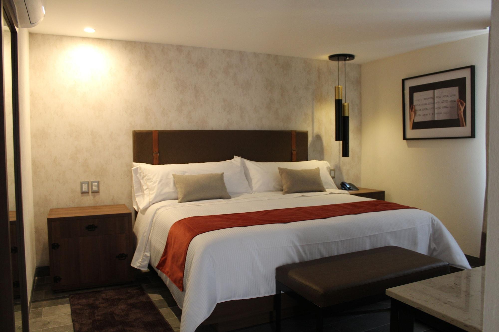 Hotel Ronda Minerva Гвадалахара Екстер'єр фото