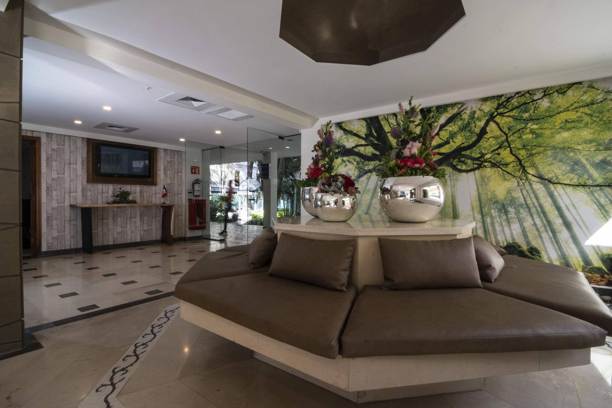 Hotel Ronda Minerva Гвадалахара Екстер'єр фото