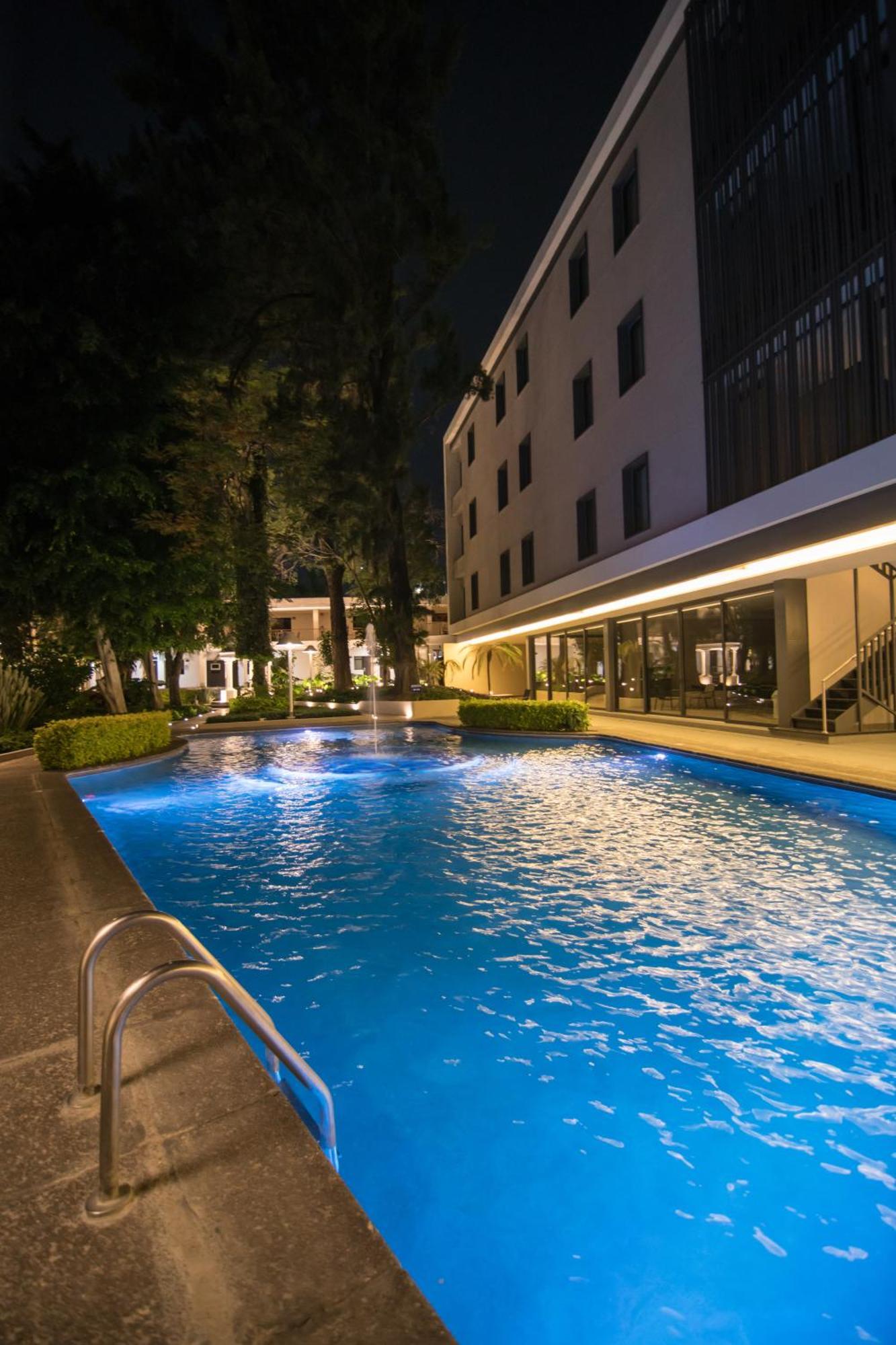 Hotel Ronda Minerva Гвадалахара Екстер'єр фото
