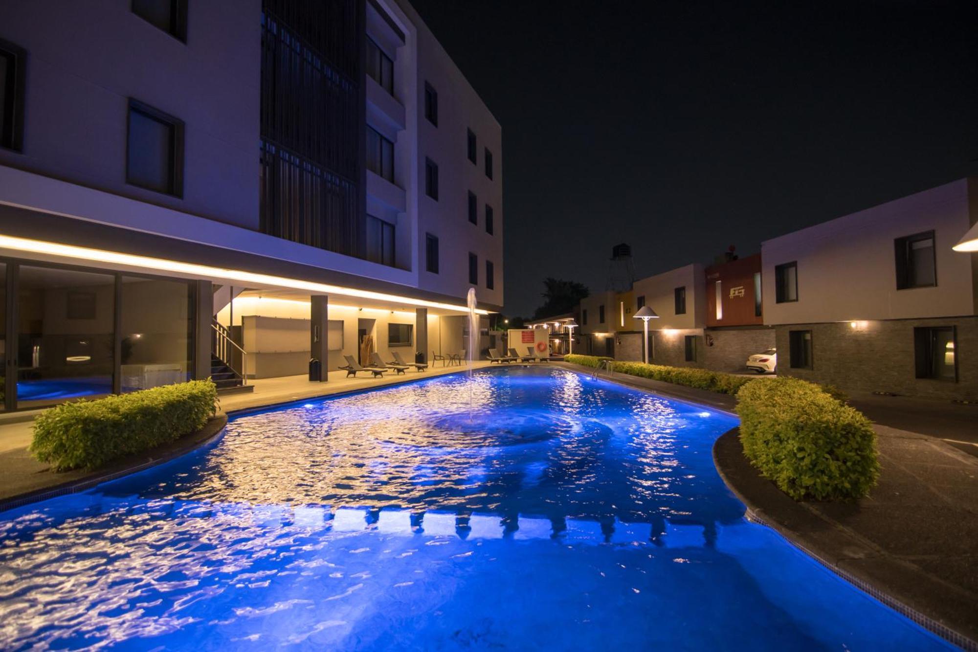 Hotel Ronda Minerva Гвадалахара Екстер'єр фото